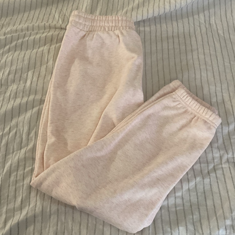 Fabletics Sweat Pants - Picture 2 of 3
